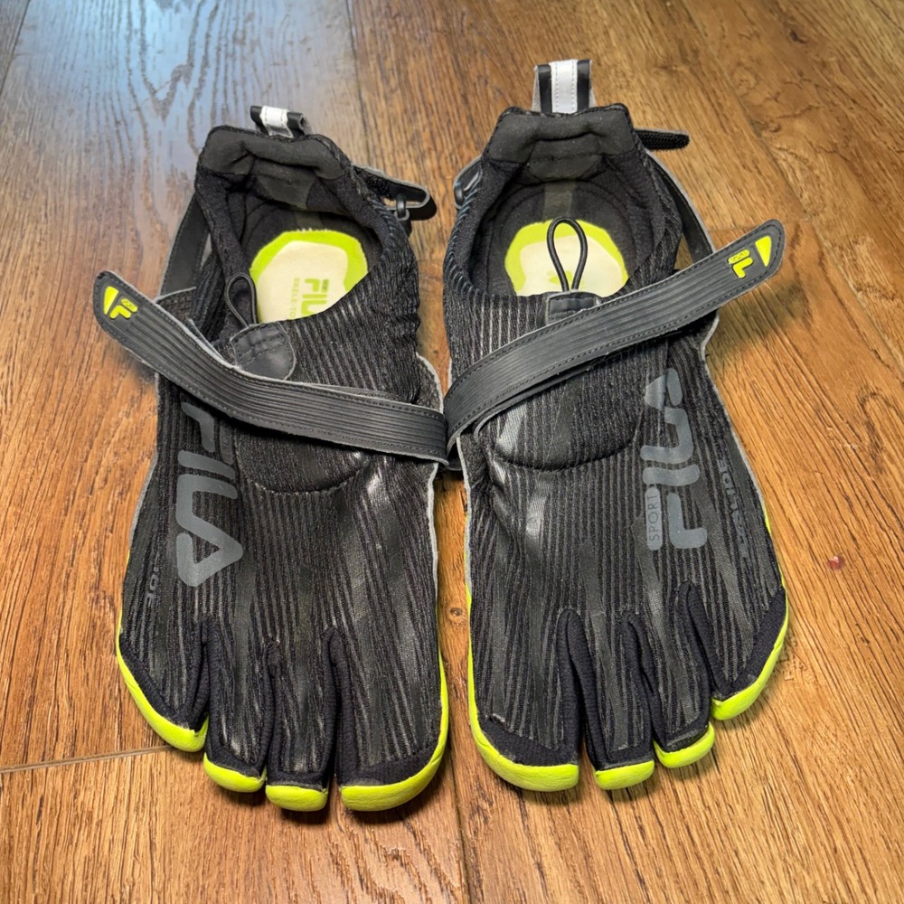 FILA Skele-Toes EZ Slide Mens Size 13 Black Lime Barefoot Minimalist Shoes